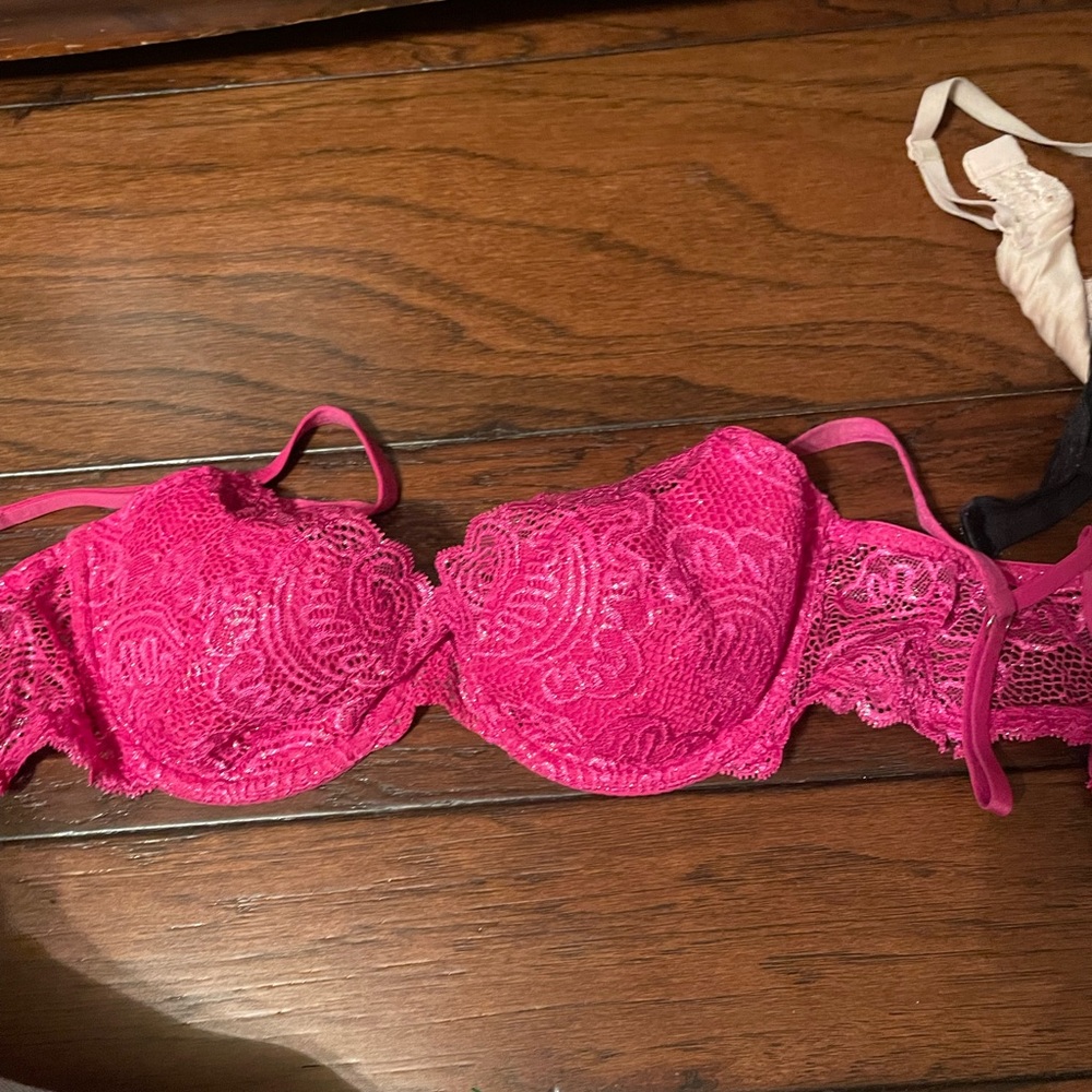Pink lace, Victoria’s Secret bra